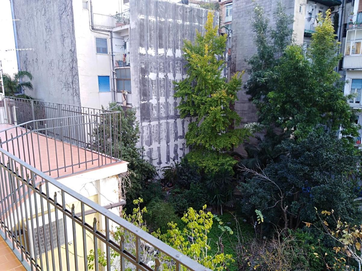 L'Oasi Di Sofia Appartamento Turistico Etnea Cavour Bellini Katanya Dış mekan fotoğraf